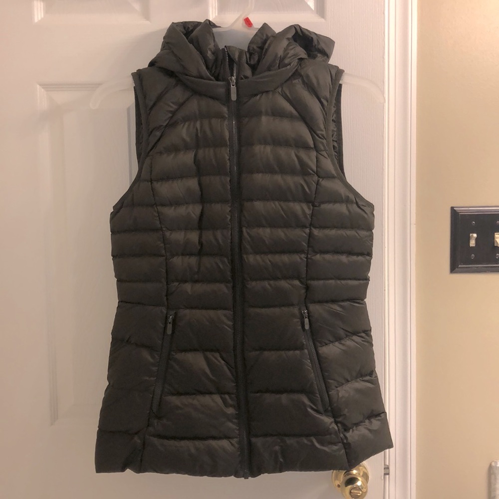 lululemon athletica Black Puffer Vest